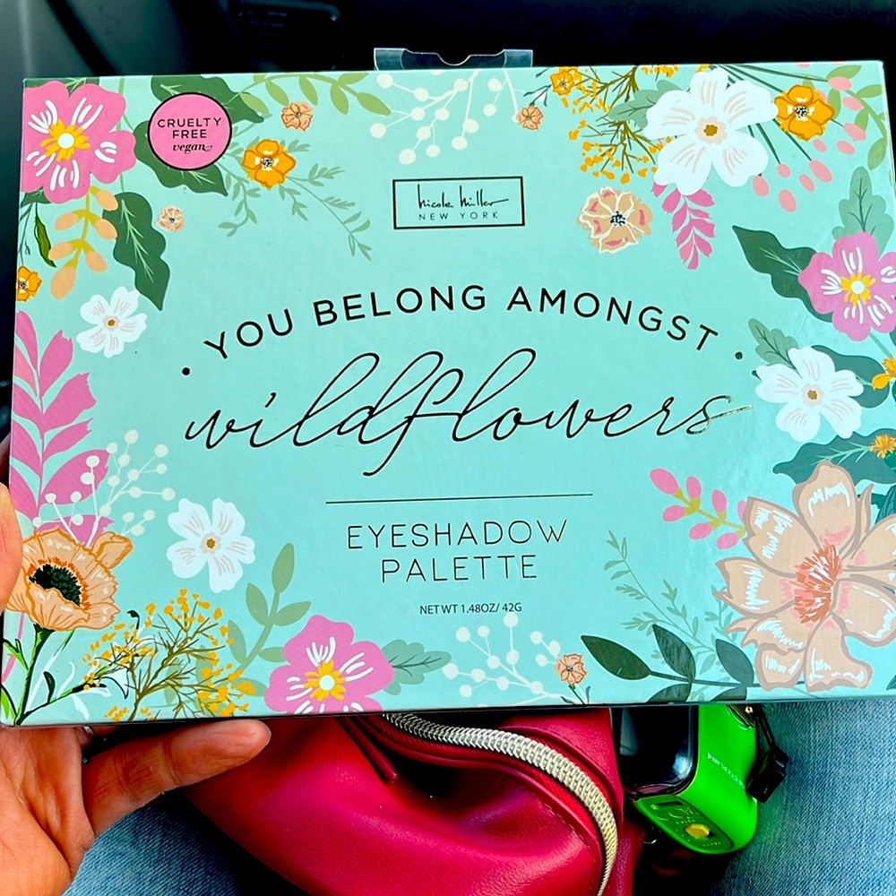 You Belong Amongst Wildflowers Eyeshadow Palette